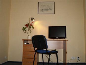 Parkhotel Terezin Buitenkant foto